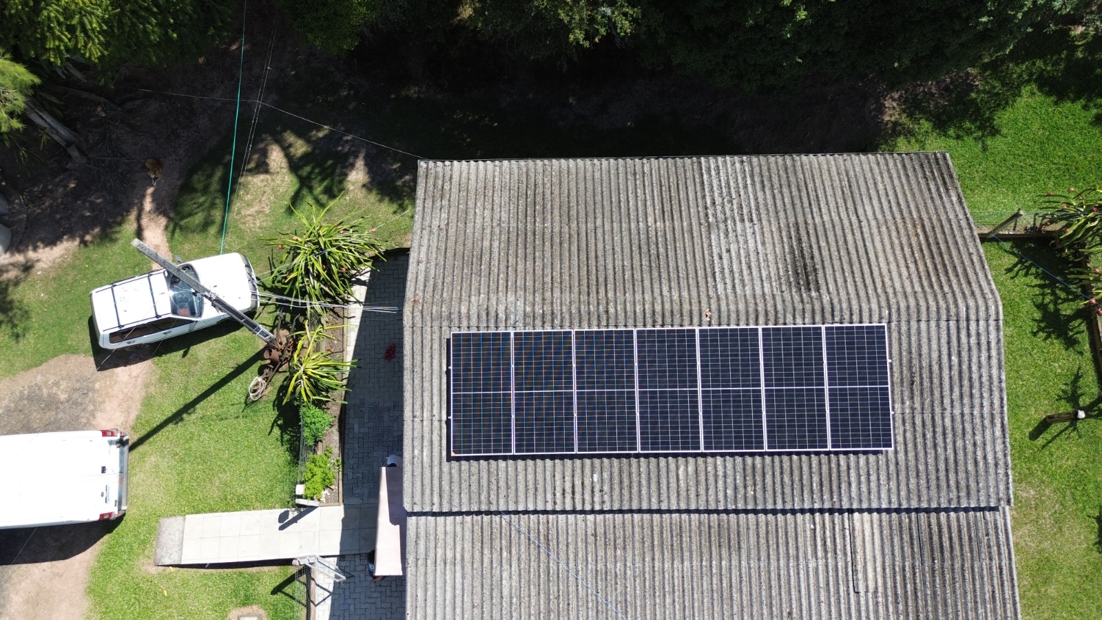 ca805d65-8f7a-4f27-82fe-7c16e9f4a253